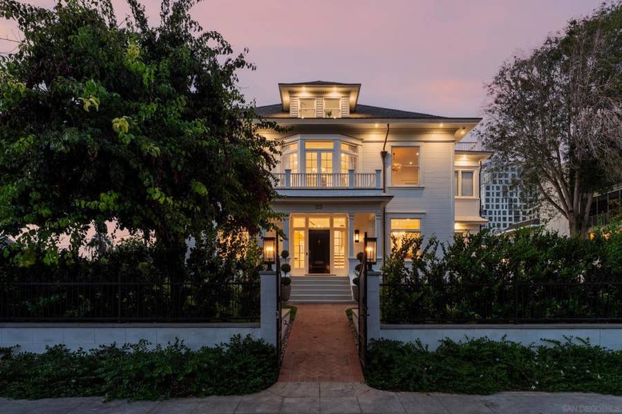 Property photo for 212 Quince St, San Diego, CA