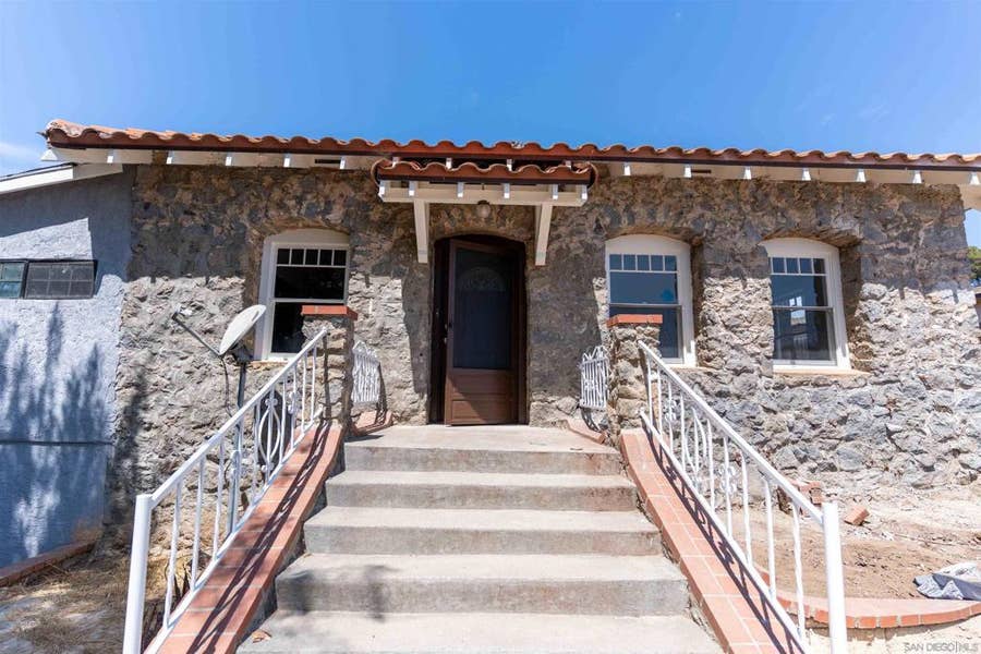 Property photo for 5710 Olive Hill Road, Bonsall, CA