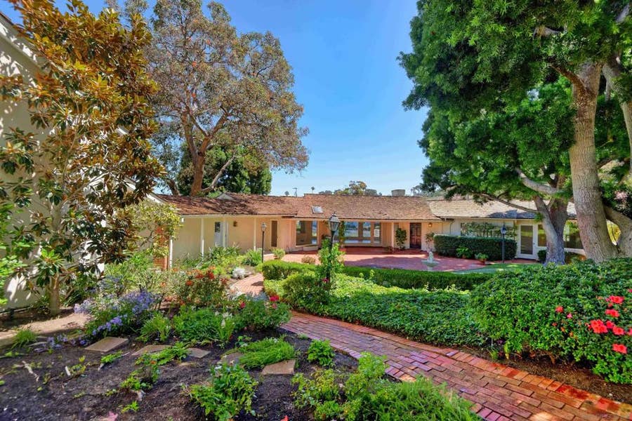 Property photo for 7755 Ludington Place, La Jolla, CA