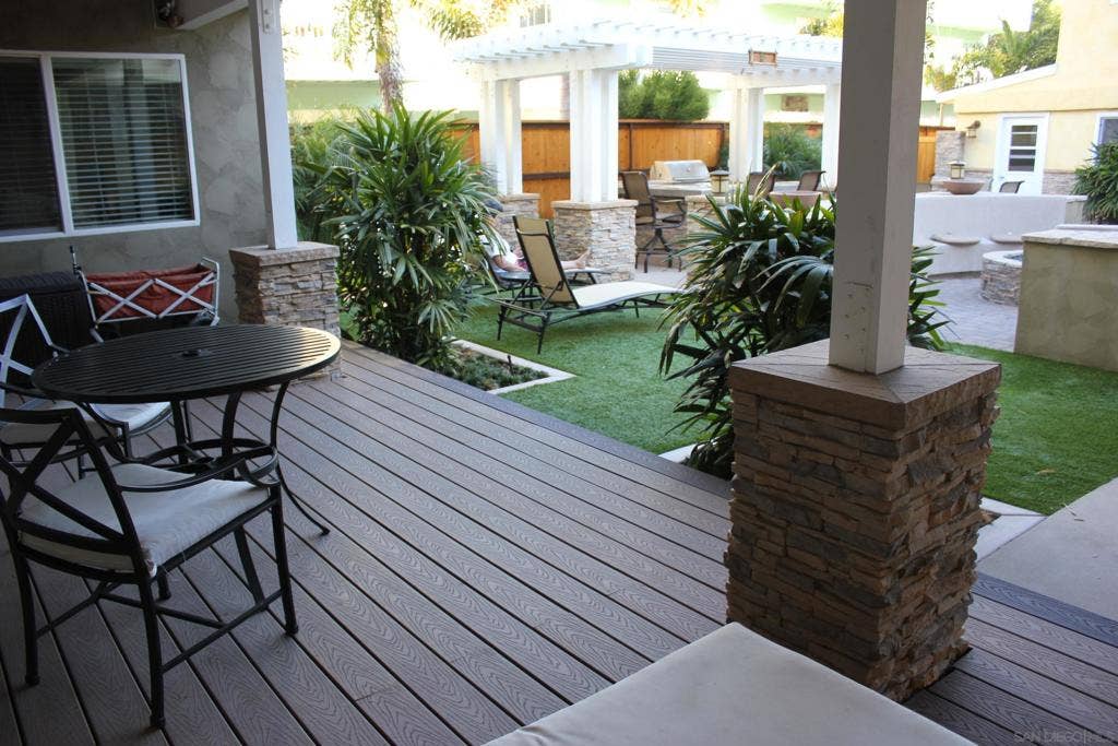 150 Walnut, Carlsbad, CA 92008 150 Walnut, Carlsbad, CA 92008