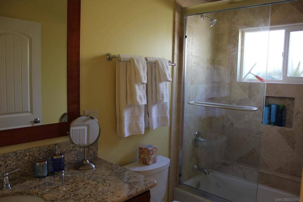 150 Walnut, Carlsbad, CA 92008 150 Walnut, Carlsbad, CA 92008