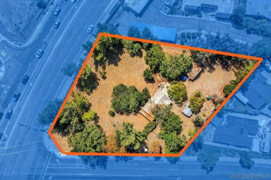 Property photo for 3129 E El Norte Pkwy, Escondido, CA