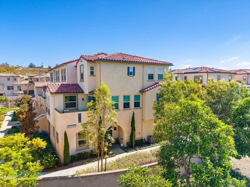 4382 Pacifica Way, #1, Oceanside, CA 92056 4382 Pacifica Way, #1, Oceanside, CA 92056