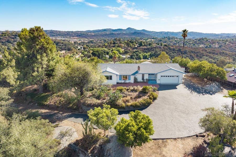 Property photo for 13823 Jake Road, Valley Center, CA