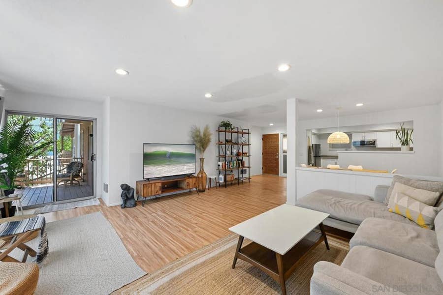 Property photo for 2610 Torrey Pines Rd., #C22, La Jolla, CA