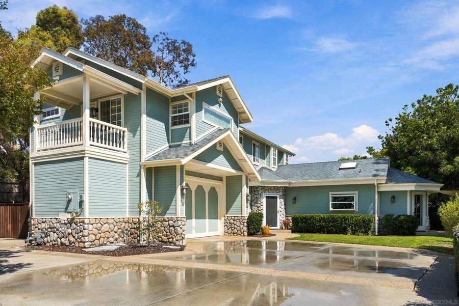 Property photo for 1644 Tamarack Ave, Carlsbad, CA