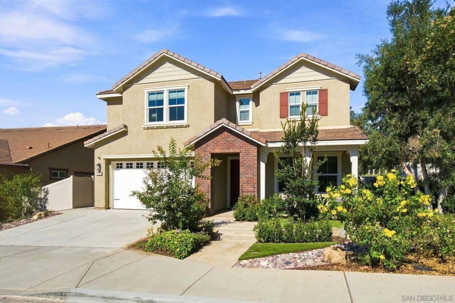 Property photo for 35788 Bay Morgan Lane, Fallbrook, CA