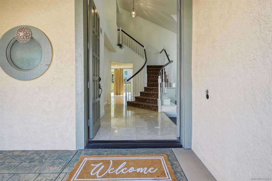 Property photo for 14025 Chestnut Hill Lane, San Diego, CA