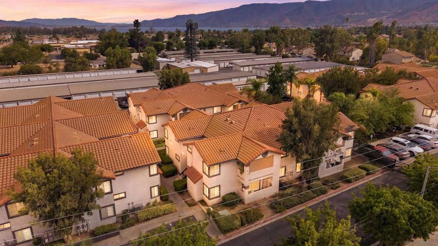 Property photo for 16377 Lakeshore Dr., #2F, Lake Elsinore, CA