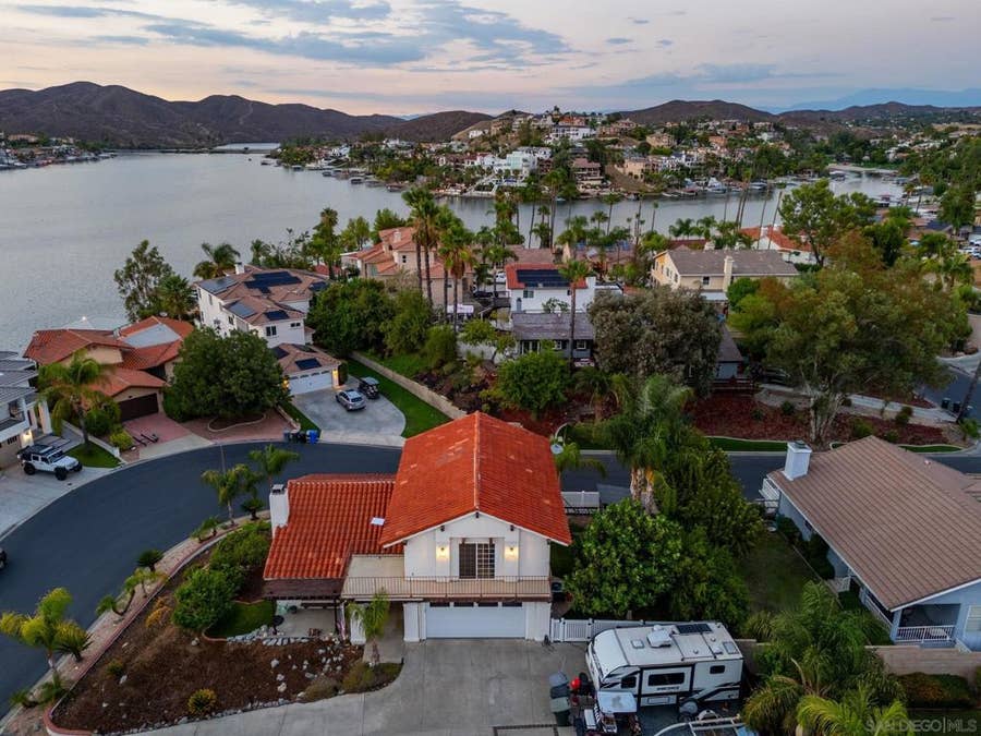Property photo for 29760 Eagle Point Drive, Canyon Lake, CA