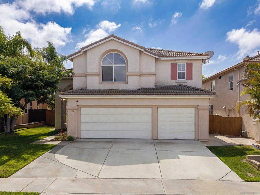 Property photo for 1327 Surfwood Lane, San Diego, CA