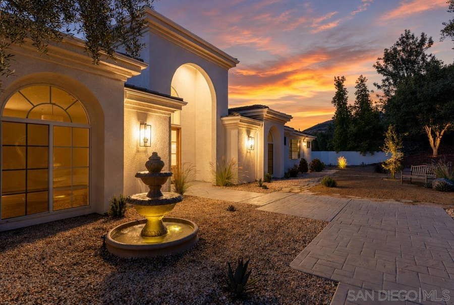 Property photo for 3068 Willow Heights Road, Fallbrook, CA