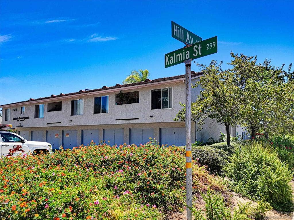 234 W Kalmia, Fallbrook, CA 92028