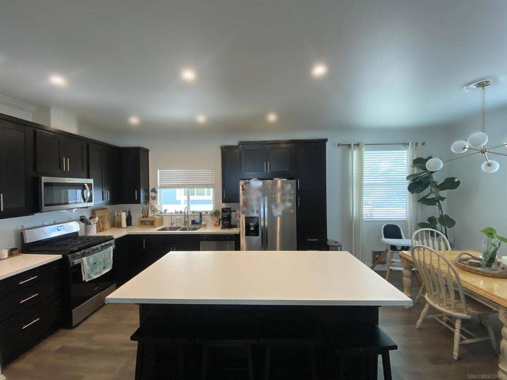 3033 E Valley Blvd, #64, West Covina, CA 91792 3033 E Valley Blvd, #64, West Covina, CA 91792