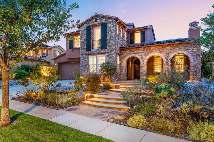 Property photo for 2713 Vistamonte, Escondido, CA