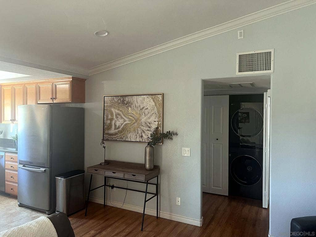 5045 Los Morros Way, #83, Oceanside, CA 92057 5045 Los Morros Way, #83, Oceanside, CA 92057