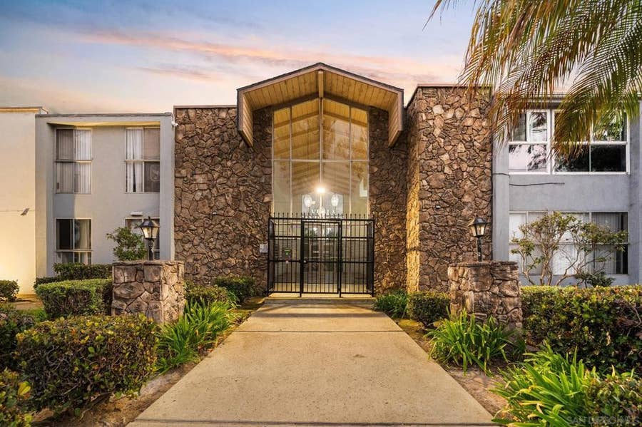 Property photo for 279 moss st, #322, Chula Vista, CA