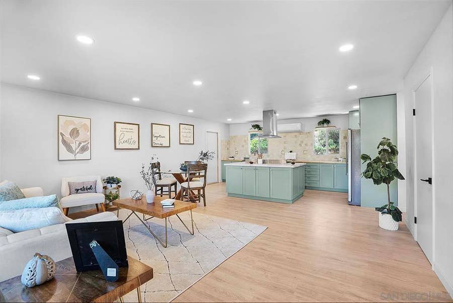 Property photo for 28964 Aerie Rd, Valley Center, CA