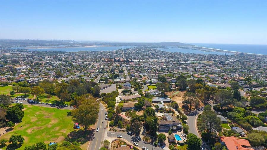 Property photo for 5018 Soledad Rd, San Diego, CA