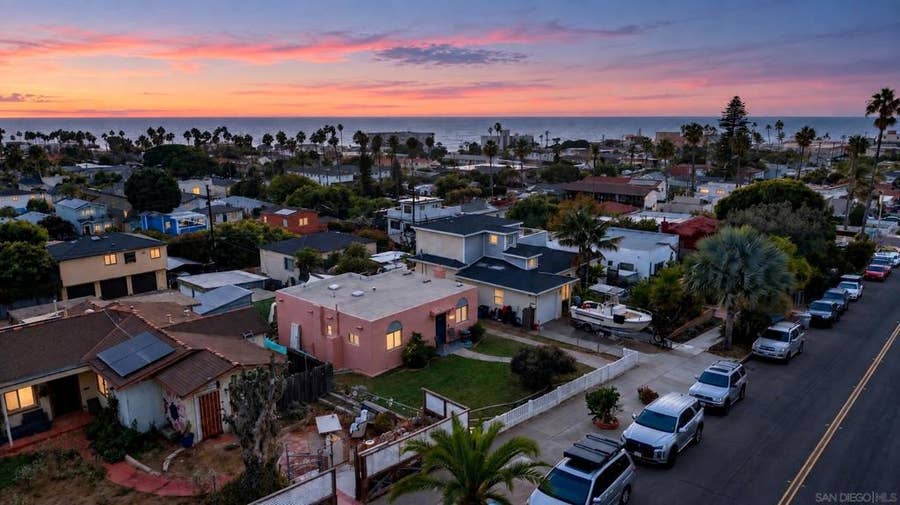 Property photo for 4745 Coronado, San Diego, CA