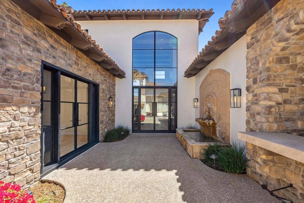 15931 Via De Santa Fe, Rancho Santa Fe, CA 92067 15931 Via De Santa Fe, Rancho Santa Fe, CA 92067