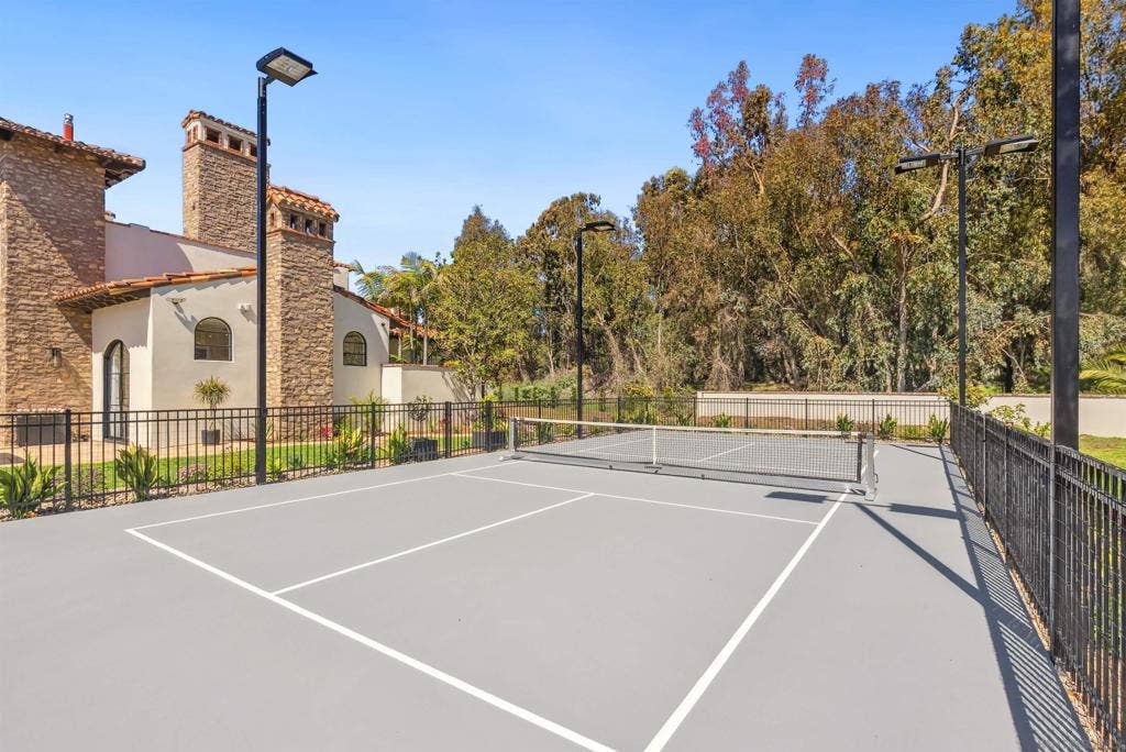15931 Via De Santa Fe, Rancho Santa Fe, CA 92067 15931 Via De Santa Fe, Rancho Santa Fe, CA 92067