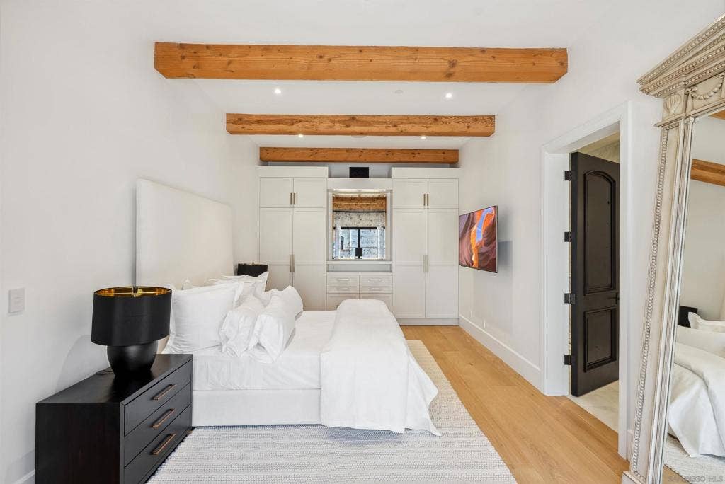 15931 Via De Santa Fe, Rancho Santa Fe, CA 92067 15931 Via De Santa Fe, Rancho Santa Fe, CA 92067