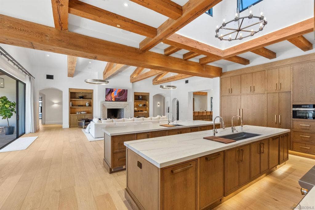 15931 Via De Santa Fe, Rancho Santa Fe, CA 92067 15931 Via De Santa Fe, Rancho Santa Fe, CA 92067