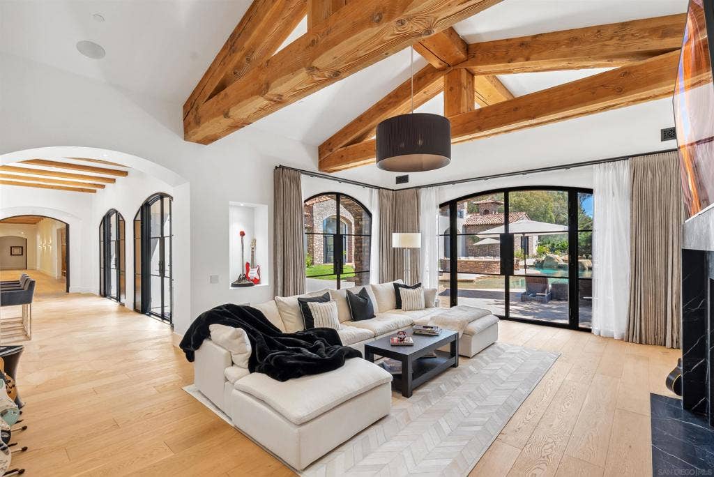 15931 Via De Santa Fe, Rancho Santa Fe, CA 92067 15931 Via De Santa Fe, Rancho Santa Fe, CA 92067
