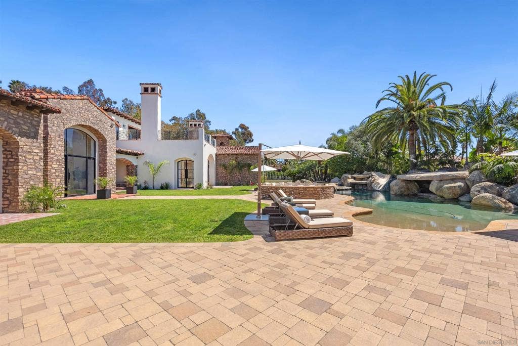 15931 Via De Santa Fe, Rancho Santa Fe, CA 92067 15931 Via De Santa Fe, Rancho Santa Fe, CA 92067