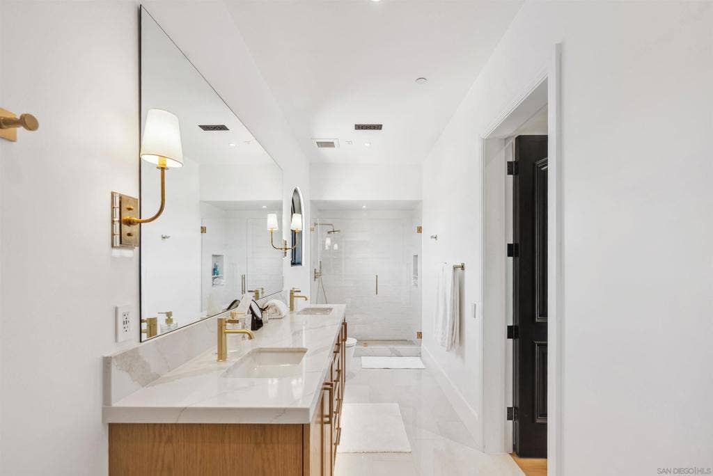 15931 Via De Santa Fe, Rancho Santa Fe, CA 92067 15931 Via De Santa Fe, Rancho Santa Fe, CA 92067