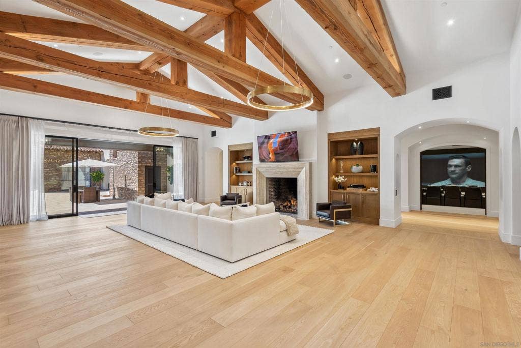 15931 Via De Santa Fe, Rancho Santa Fe, CA 92067 15931 Via De Santa Fe, Rancho Santa Fe, CA 92067