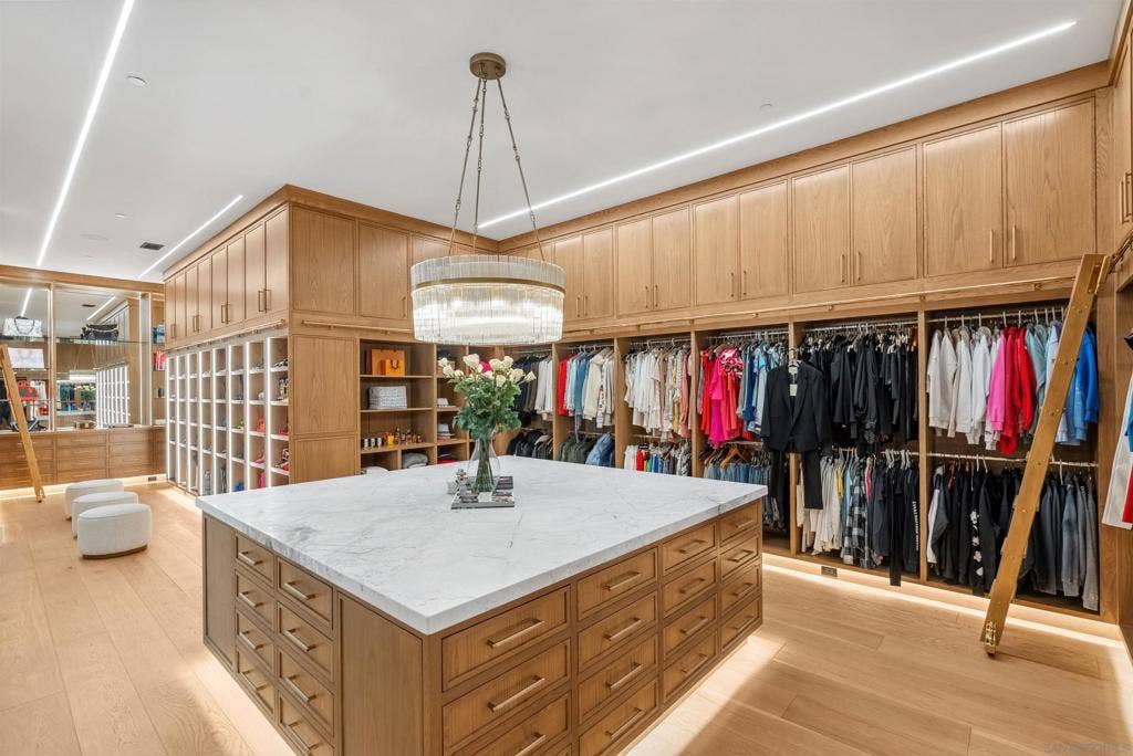 15931 Via De Santa Fe, Rancho Santa Fe, CA 92067 15931 Via De Santa Fe, Rancho Santa Fe, CA 92067
