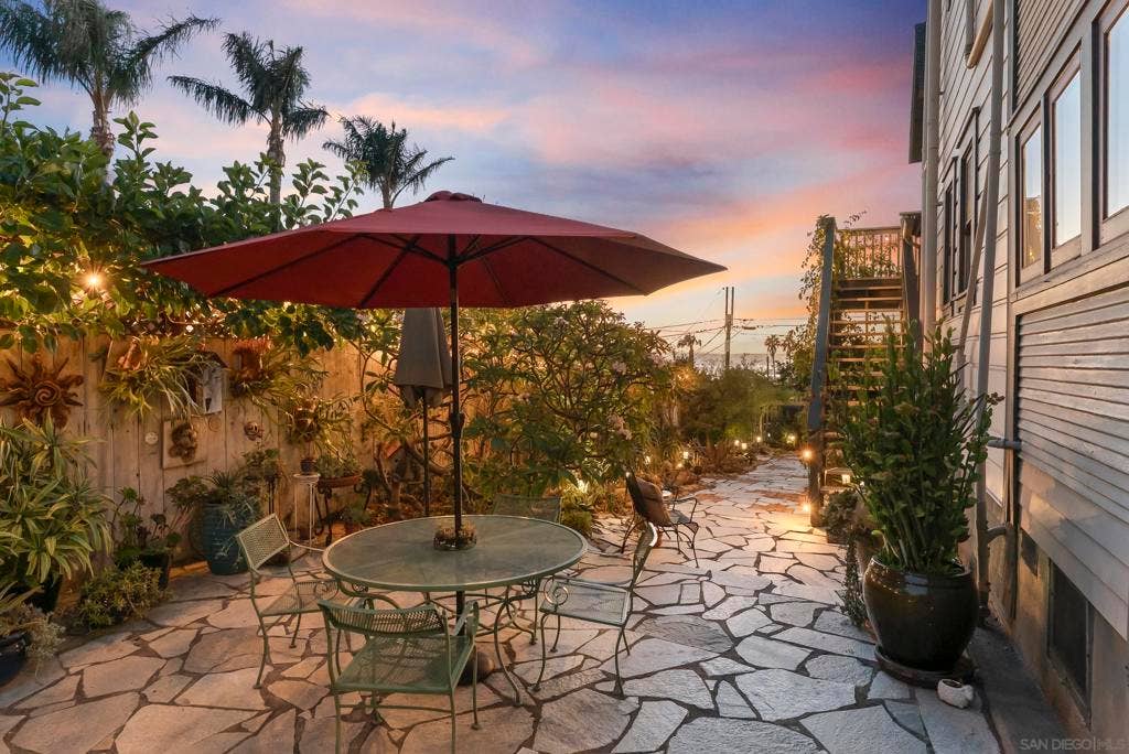 2163 Brant St, San Diego, CA 92101 Garden