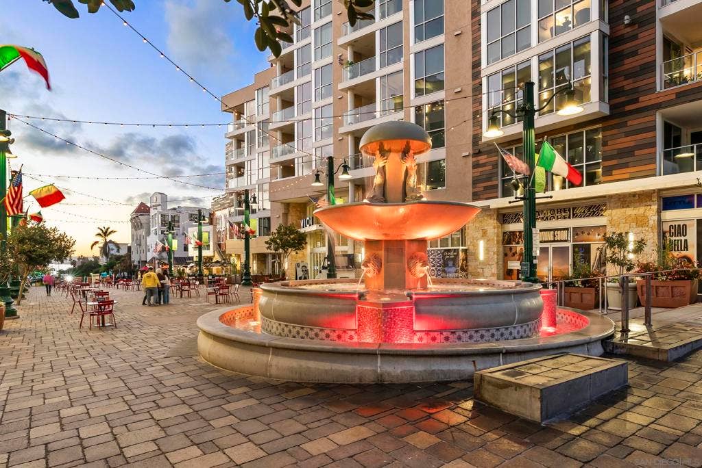 2163 Brant St, San Diego, CA 92101 2163 Brant St, San Diego, CA 92101