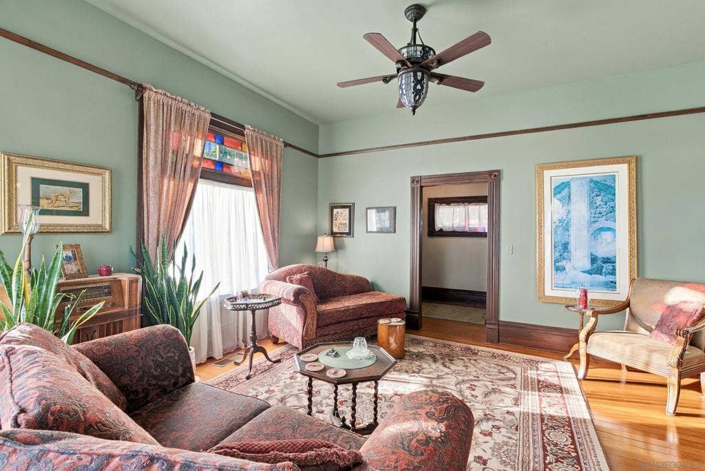 2163 Brant St, San Diego, CA 92101 2163 Brant St, San Diego, CA 92101