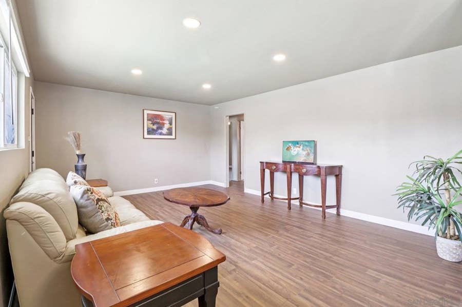 Property photo for San Diego, CA