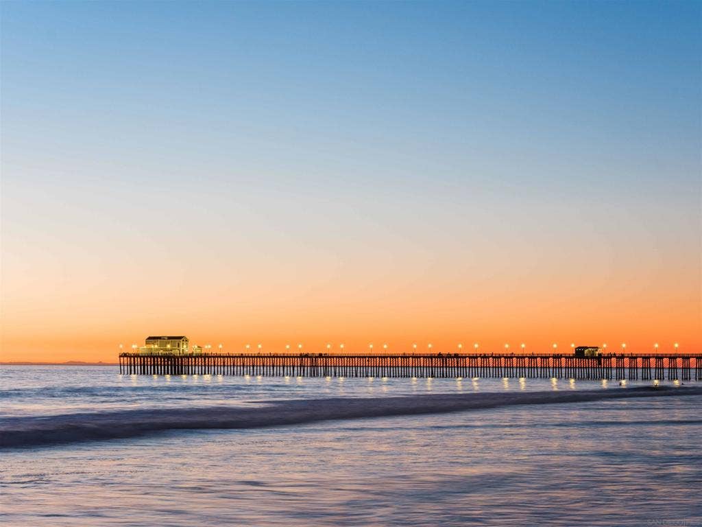 308 S The Strand, Oceanside, CA 92054 308 S The Strand, Oceanside, CA 92054