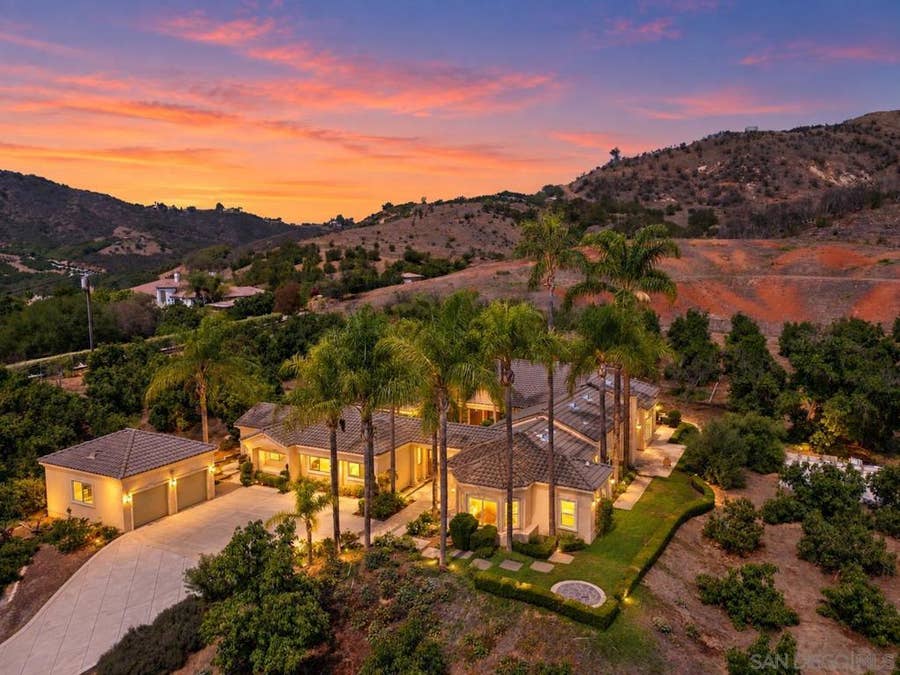 Property photo for 28560 Via Santa Rosa, Temecula, CA
