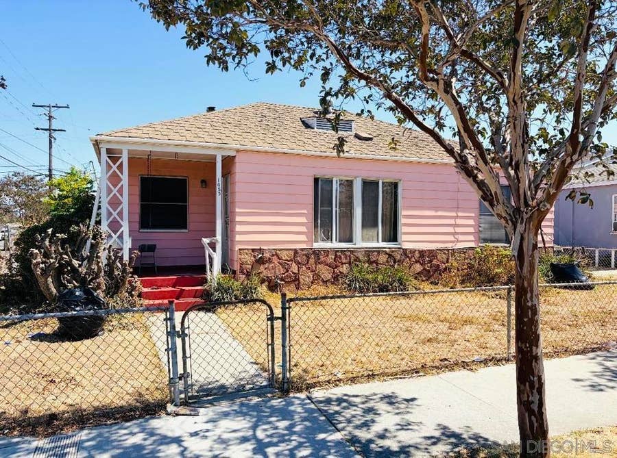 Property photo for 1053 Woodlawn Ave, Chula Vista, CA