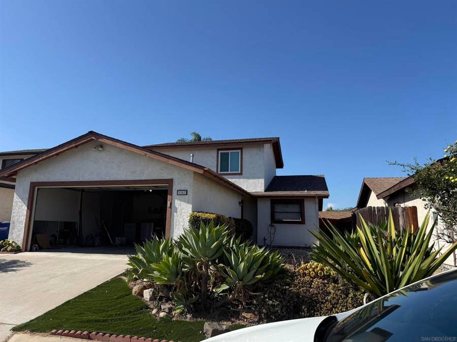 Property photo for 1947 Privado Glen, Escondido, CA