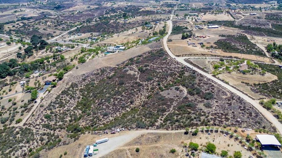 Property photo for 15 Calle Segovia, Temecula, CA