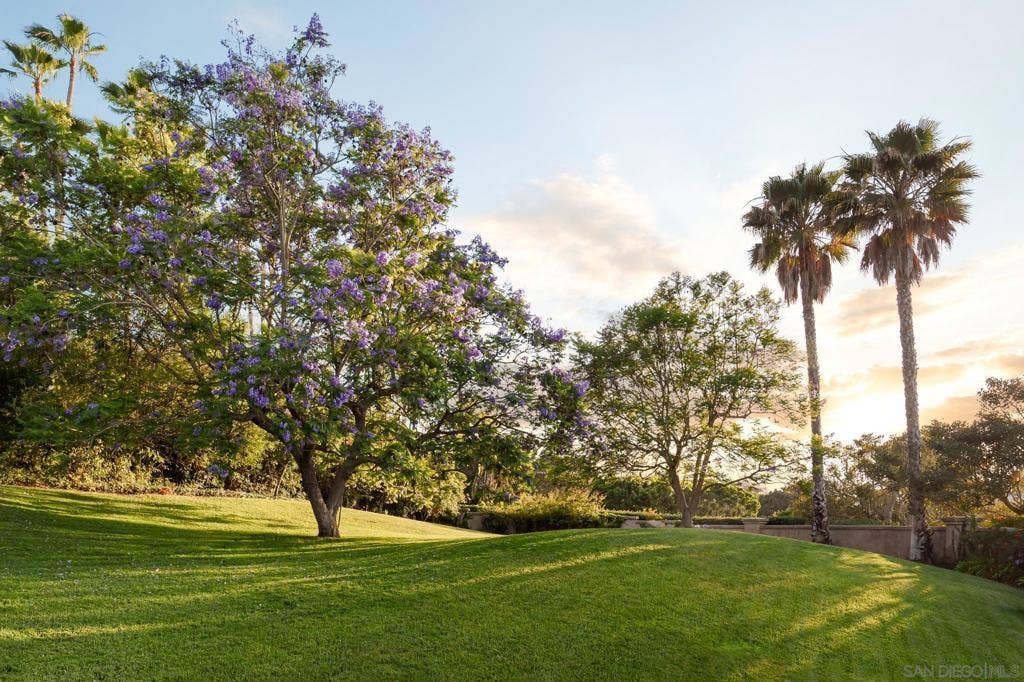 5962 Rancho Diegueno Rd., Rancho Santa Fe, CA 92067