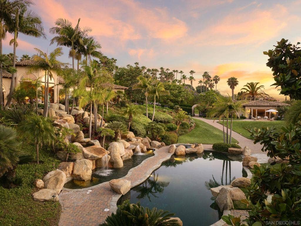 5962 Rancho Diegueno Rd., Rancho Santa Fe, CA 92067