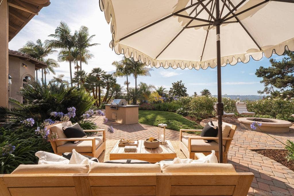 5962 Rancho Diegueno Rd., Rancho Santa Fe, CA 92067
