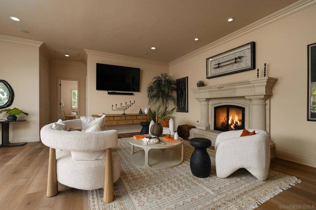 5962 Rancho Diegueno Rd., Rancho Santa Fe, CA 92067