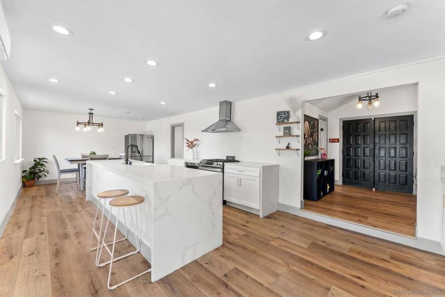 Property photo for 10111 Cliffwood Dr, La Mesa, CA