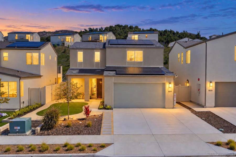 Property photo for 35241 Valencia Pt, Fallbrook, CA