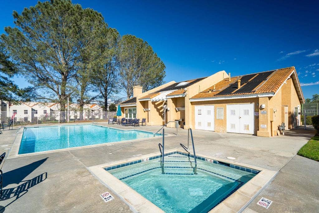 Community pool