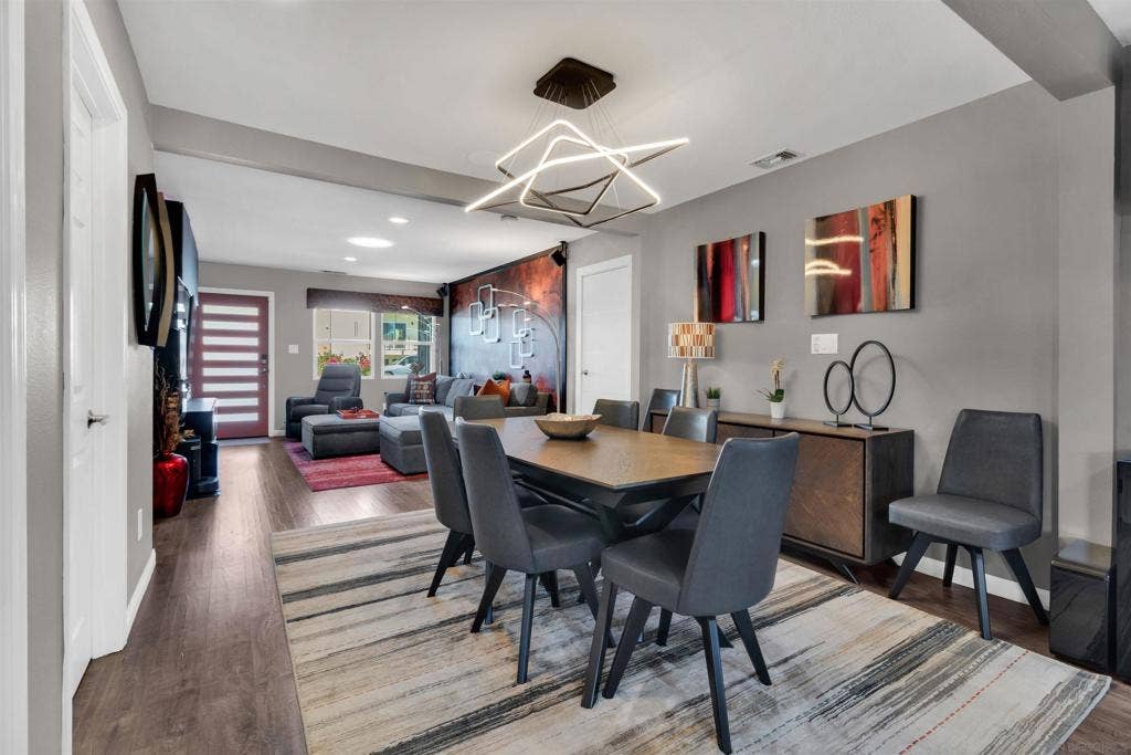 8127 Golden Ave, Lemon Grove, CA 91945 8127 Golden Ave, Lemon Grove, CA 91945